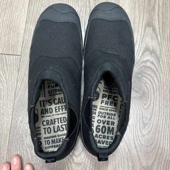 Keen Black Athletic Shoes for Women - Picture 7 of 8